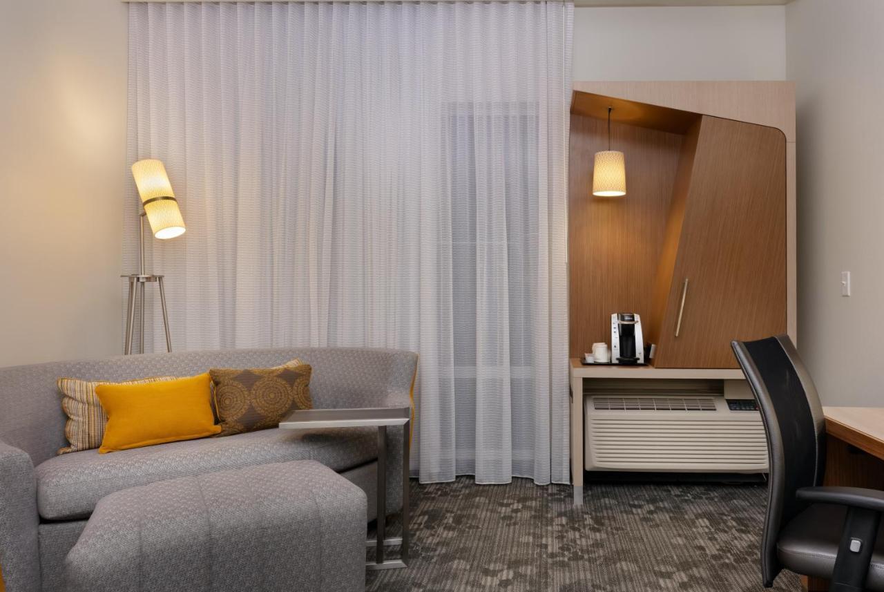 Courtyard By Marriott Savannah Airport Pooler Eksteriør bilde